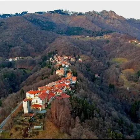 Il Rifugio Sui Tetti Tatil Evi Camandona
